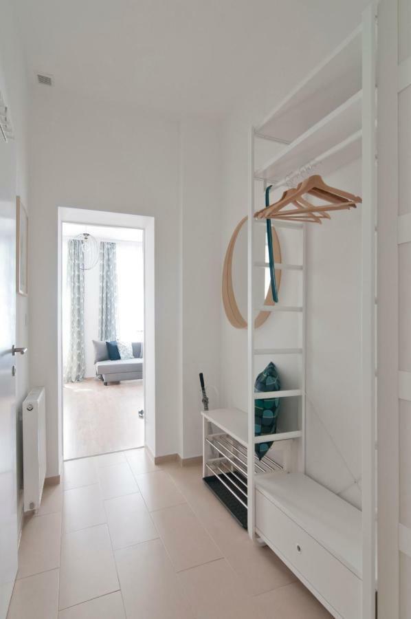 Stylish Self-Check-In Apartment With 2 Bedrooms Вена Экстерьер фото